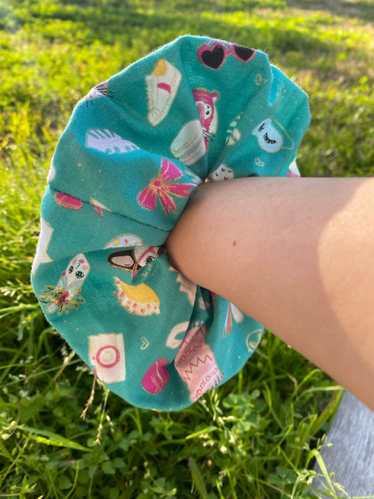 Girlie Fun Girl Scrunchie Hair Tie Gift