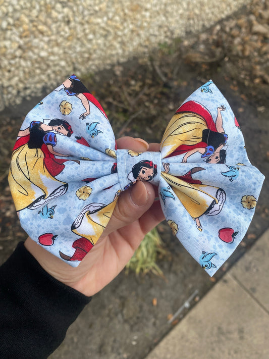 Snow White Girls Hair Bow Gift