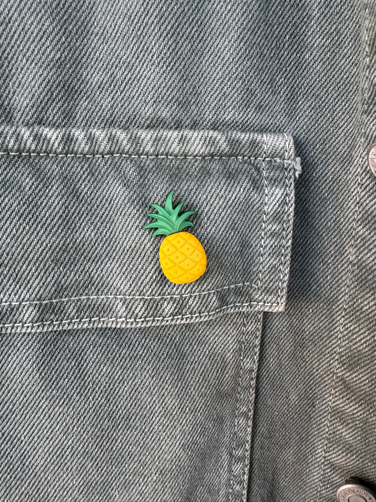 Pineapple Adornments Novelty Fruit Pin Brooch