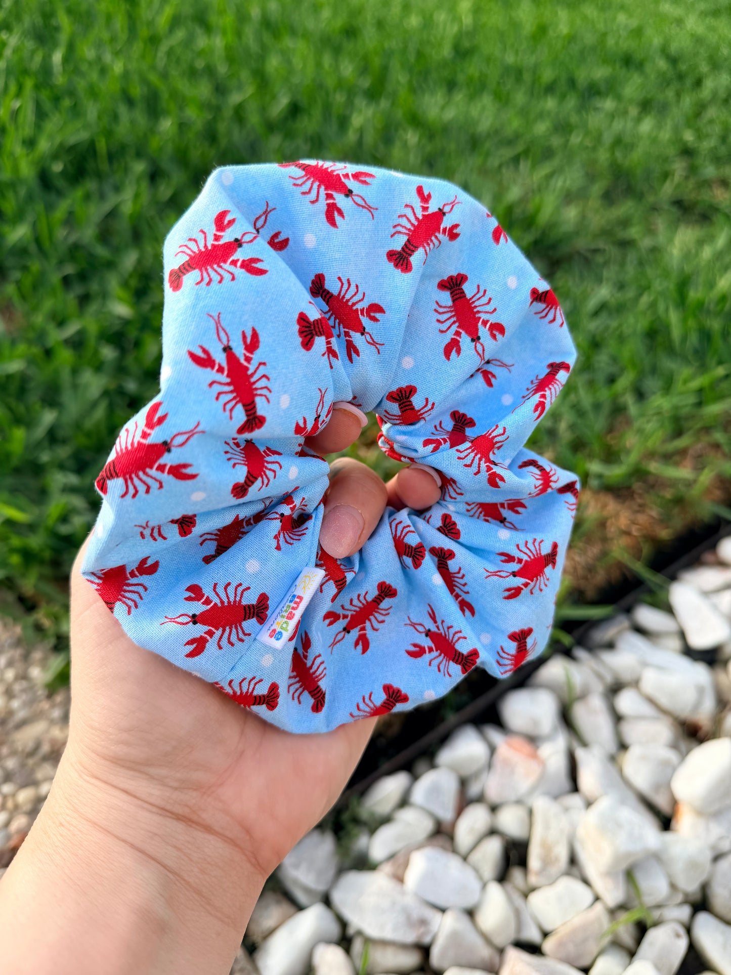 Oversized Lobster Scrunchie – Coastal Hair Tie, Beach-Themed XL Scrunchie, Cute Nautical Hair Accessory for Women & Girls