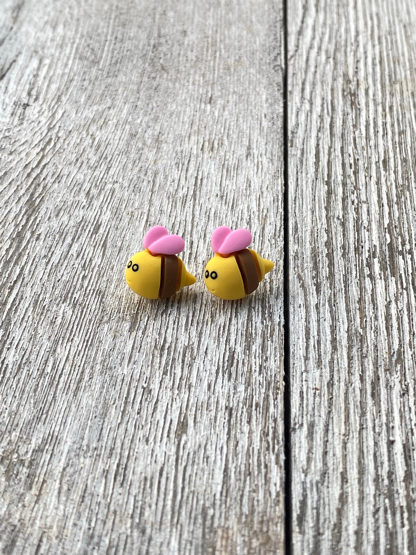 Cute Bee Stud Hypoallergenic Earrings 